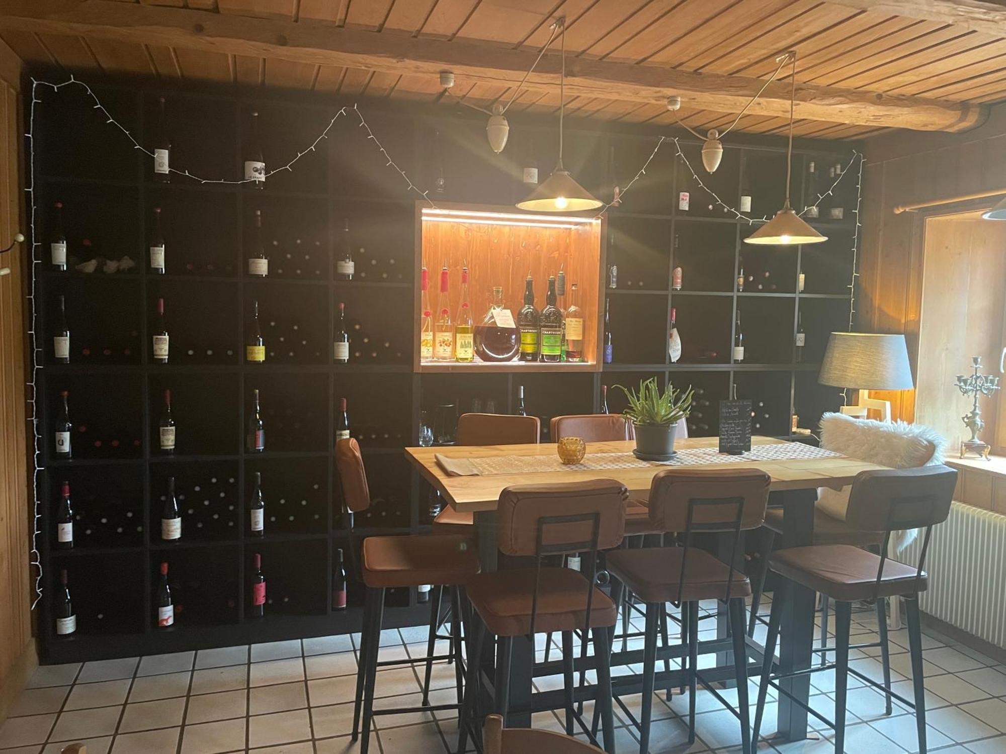 Auberge De La Perdrix Hauterive-la-Fresse Екстериор снимка