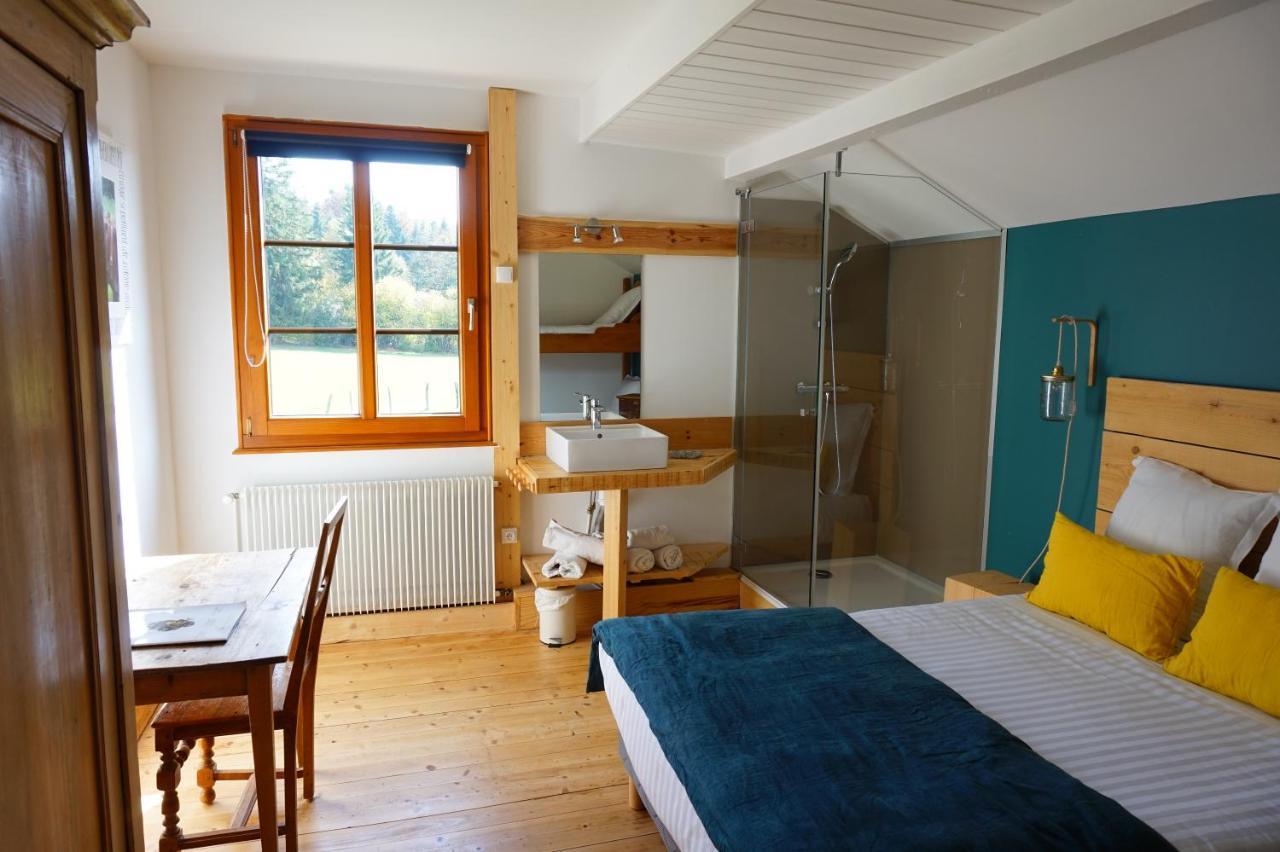 Auberge De La Perdrix Hauterive-la-Fresse Екстериор снимка